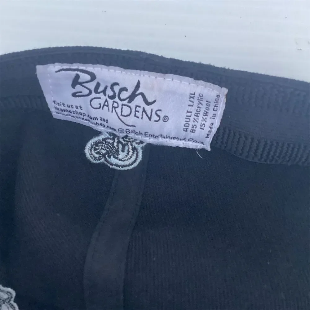 Busch Gardens‎ Black Stretch Fit Baseball Hat Cap